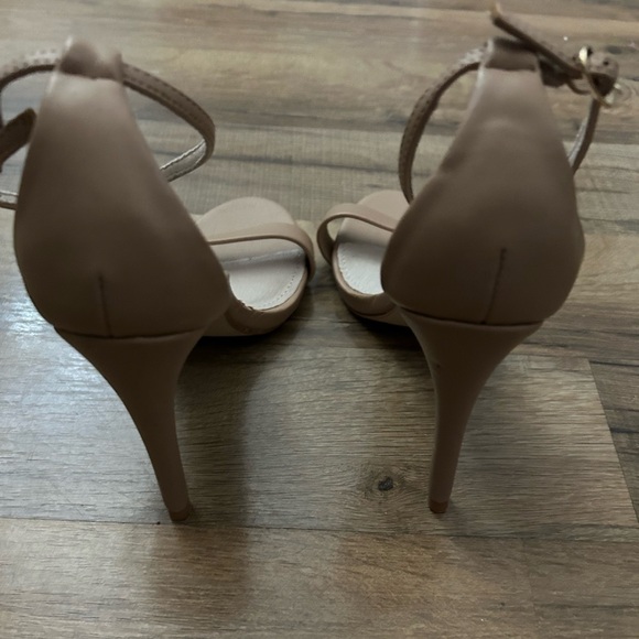 Steve Madden Heels - Picture 3 of 5